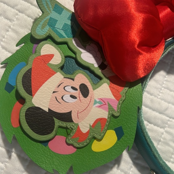 NWT Disney Parks 2023 Christmas Mickey Minnie Mouse Bow Ear Headband Loungefly - Picture 3 of 6